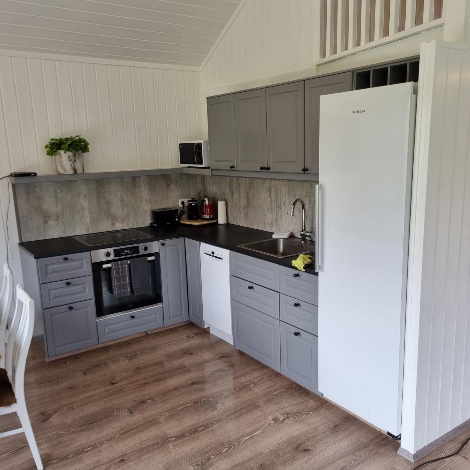 Cottage - Two Bedrooms Blonduos Δωμάτιο φωτογραφία